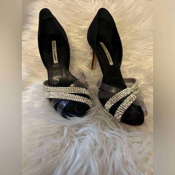 Manolo Blahnik black satin high heels - Picture 3 of 4